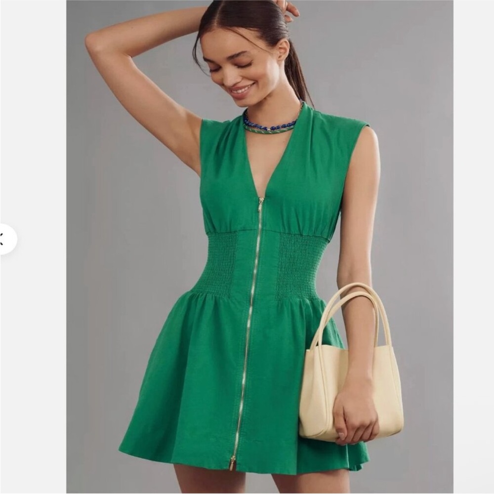 Anthropologie Tommy Cap Sleeve smocked front zip dress